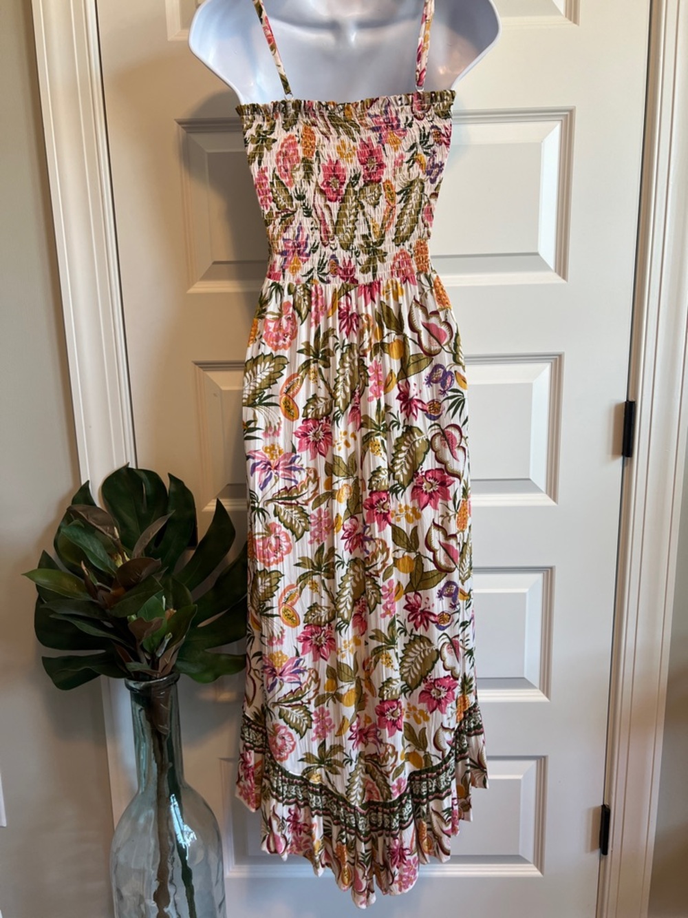 ANGIE NWT Maxi Floral Smocked Dress Size Small See Note! - Picture 3 of 12